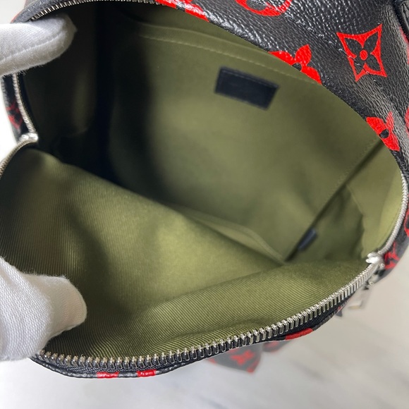 Louis Vuitton Palm Springs Infrarouge PM Backpack - Picture 3 of 16